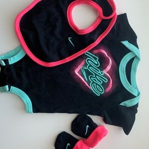 Baby girl Nike set